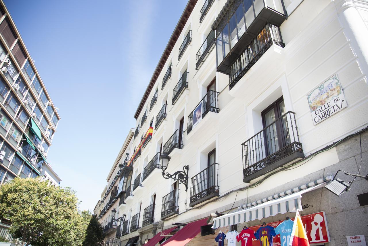 Апартаменти Oshun Puerta Del Sol Deluxe Мадрид Екстер'єр фото